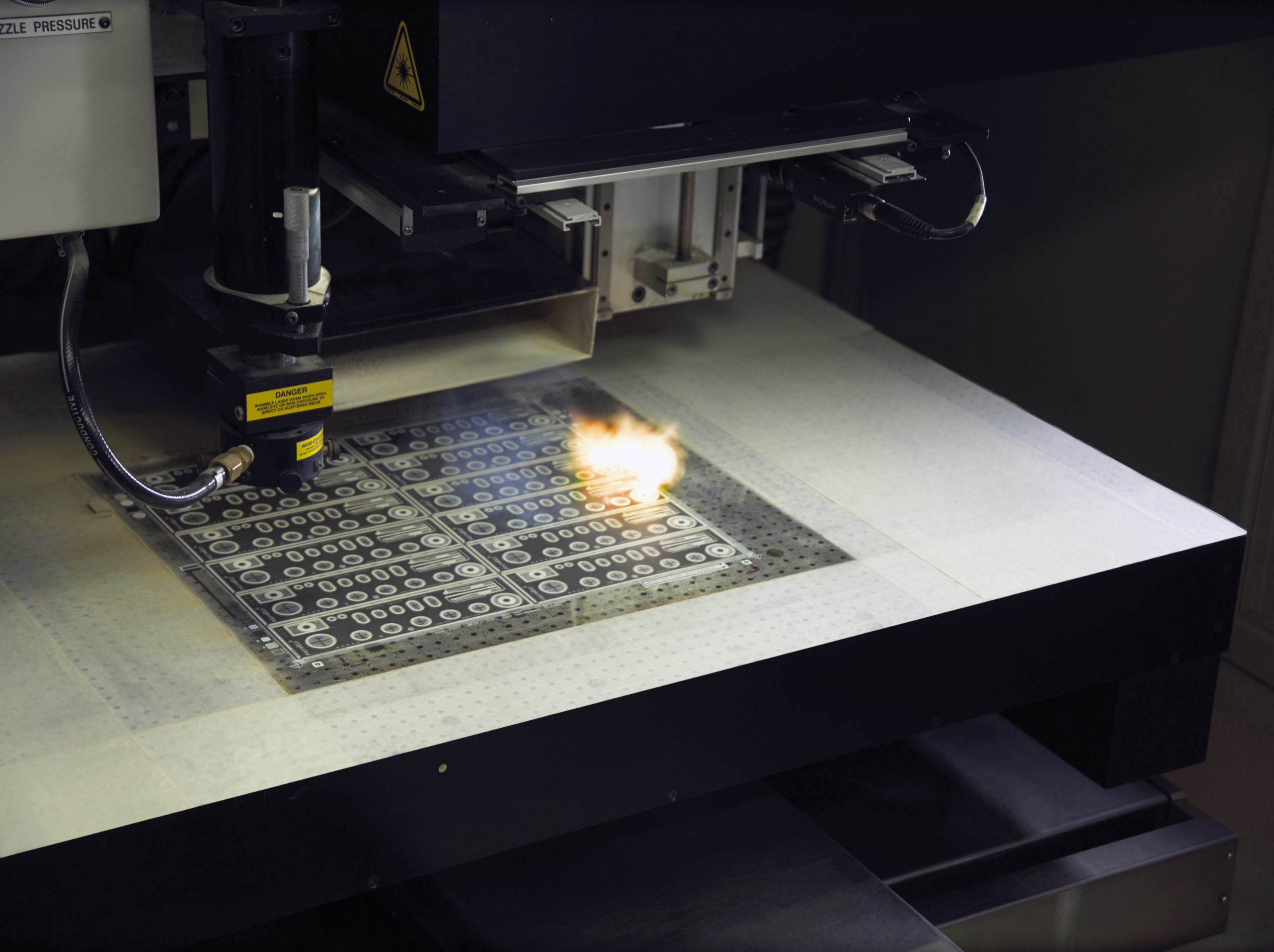 laser-die-cutting-automated-traditional-technomark-inc